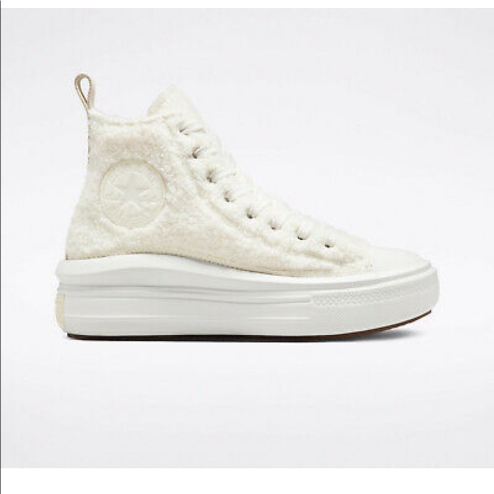 Cozy tones Chuck Taylor White Sherpa Converse